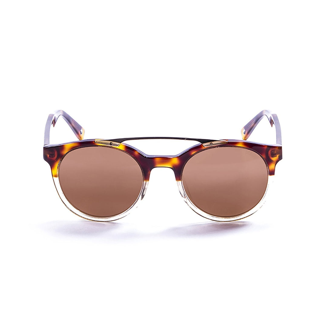 Beyond the Lens: The Lifestyle of Modern Sunglass Lovers